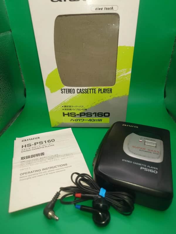 High Output AIWA HS-PS160 Stereo Cassette Player Super Bass