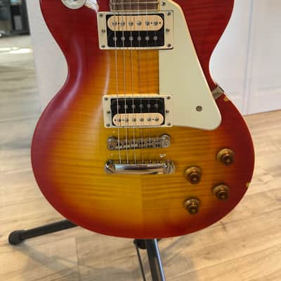 Epiphone Les Paul Traditional PRO-III Plus Limited Edition 2018 - Heritage Cherry Sunburst image 2
