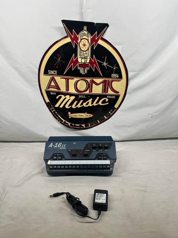 Aviom A-16 II Personal Mixer with Mount and Power Supply image 1