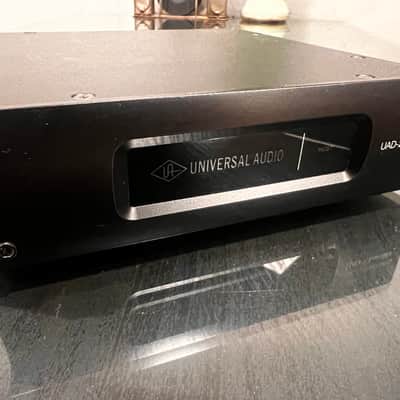 Universal Audio UAD-2 Satellite OCTO Core Thunderbolt DSP Accelerator 2019 - 2020 - Black image 1