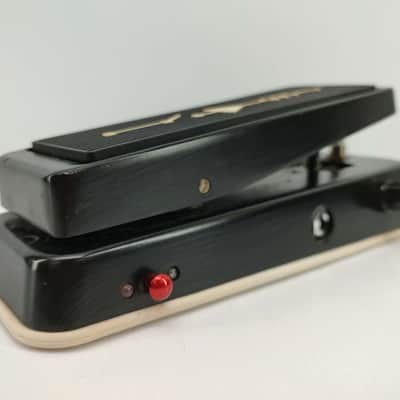 Dunlop MC404 CAE Custom Audio Electronics Wah 2010 - Present - Black image 2