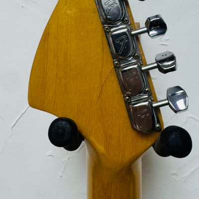 Fender Stratocaster 1977 - 3 Tone Sunburst image 7