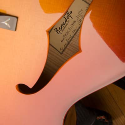 NEW PRICE! 18 " Benedetto "Custom 7 String" (like La Venezia model) 1993 Autumn sunburst Offers OK image 16