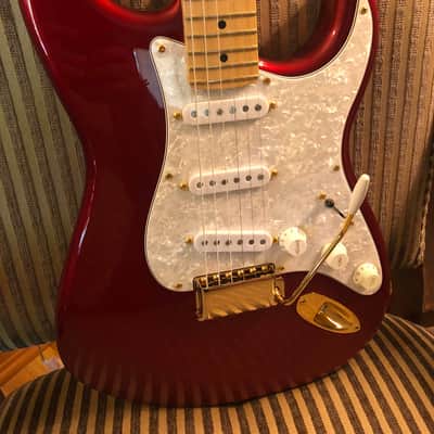 Fender Stratocaster 2012 - Candy Apple Red image 2