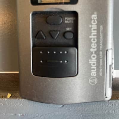 Audio-Technica AEW t 1000 transmitter image 1