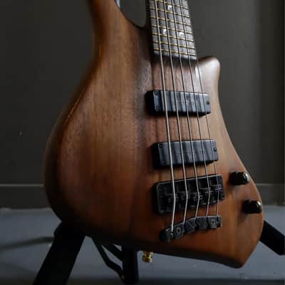 Warwick Warwick Dolphin Pro I wide neck 5 strings Bass 1991 - Natural Satin image 2
