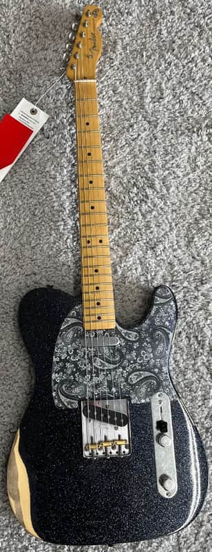 Fender Brad Paisley Road Worn Telecaster, Maple Fingerboard, Black Sparkle