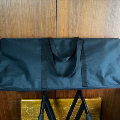 Yamaha PSR-S670 61-key Arranger Workstation w/ bag image 13