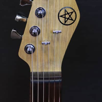Pentagram custom guitars 2H classic Korina 2024 - Satin image 2