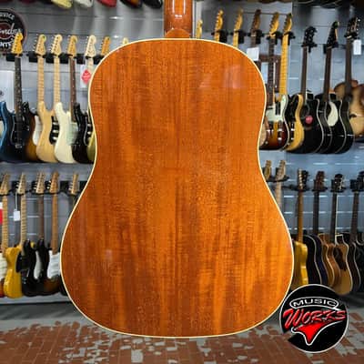 Gibson J45 Standard Natural image 7