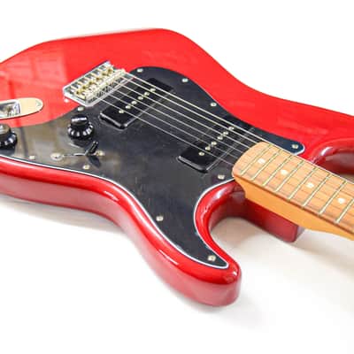 Fender Noventa Stratocaster - Crimson Red image 4