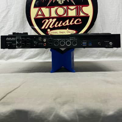 Akai Professional MPC Live Music Production Center Sampler Squencer with Power Supply image 5