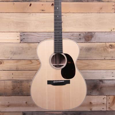 Martin Custom Shop 000 Acoustic Guitar Natural w/ Case image 4