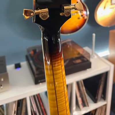 Gibson Crimson Custom Shop Byrdland 2014 - Sunburst image 14