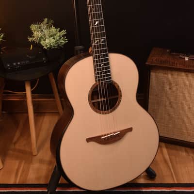Lowden F-50 - Alpine Spruce & Madagascar Rosewood #7136 image 4