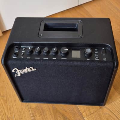 Fender Mustang LT25 25-Watt 1x8" Digital Modeling Guitar Combo 2019 - Present - Black image 2