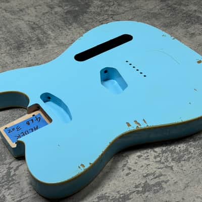 Real Life Relics Tele® Telecaster® Body Double Bound Aged Sonic Blue image 4