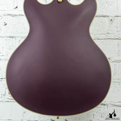 D'Angelico Deluxe Series Limited Edition DC Non F-Hole "One Off" Matte Plum w/ OHSC image 4