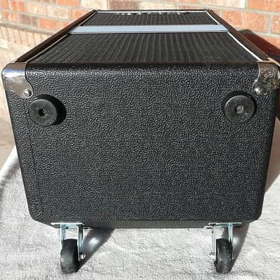 Acoustic 260 C 1-10" Bass Guitar Speaker Cabinet w/ Upgraded Speaker - Sounds Great! image 8