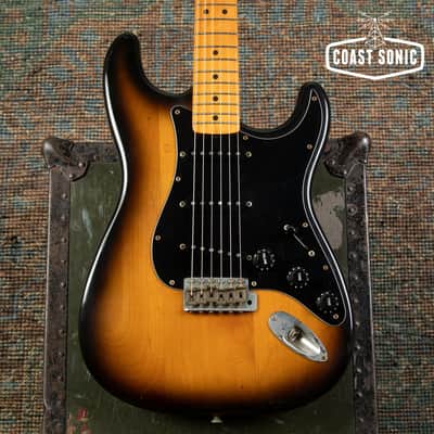 1991 Fender '57 American Vintage Reissue Stratocaster AVRI USA w/case image 5