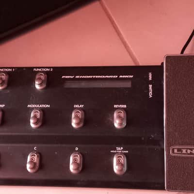 Immagine Line 6 Spider IV 120 120-Watt 2x10" Stereo Digital Modeling Guitar Combo - 3