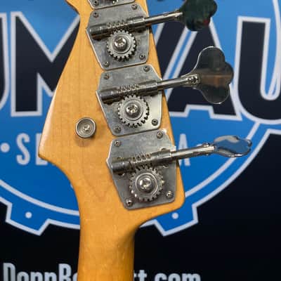 Fender AVRI Series - Tom Hamilton's Aerosmith, Sweet Emotion Video Jazz Bass, (#91) - Sunburst image 24