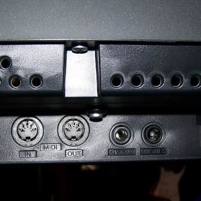Yamaha P35B 88 Key Digital Piano Keyboard P-35B W/STAND AND PEDAL image 4
