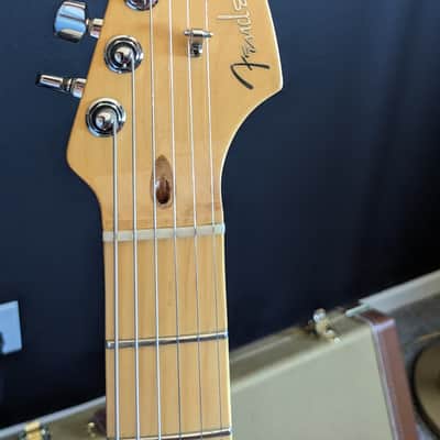 Fender American Deluxe Stratocaster 2006 (USA) DZ2035548 image 2