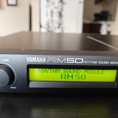 Yamaha RM50 Rhythm Tone Generator with 2 Sound Cards
