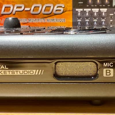 TASCAM DP-006 6-Track Digital Pocketstudio Recorder - w/16 GB SD Card image 8
