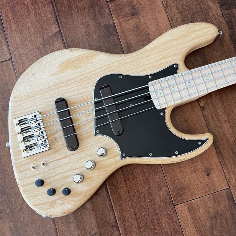 Xotic XJ Jazz-Style 4-String Bass Guitar Natural Aged Finish Maple Neck 2485 image 1