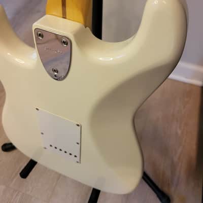 1983-84 Fender Japan Squire '72 Reissue Stratocaster CST-398 SQ Serial MIJ - Olympic White w/HSC image 13