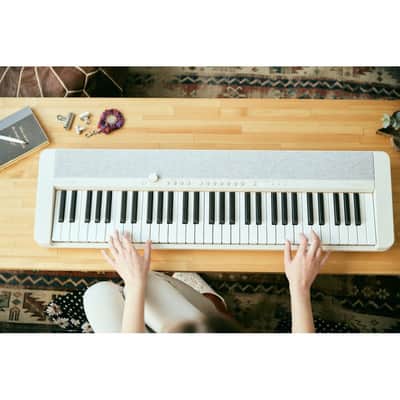 Casio CT-S1 Electronic Keyboard, White image 5
