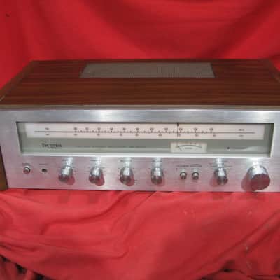Vintage Technics SA- 5070 am/fm stereo receiver - Serviced! image 1