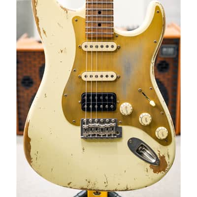 Luxxtone Choppa S Heavy Aging HSS-Cream w/Gold Anodized Pickguard & 1-Piece Roasted Flame Maple Neck image 1