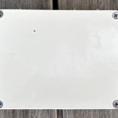 JHS Double Barrel V4 2017 - 2025 - White image 5