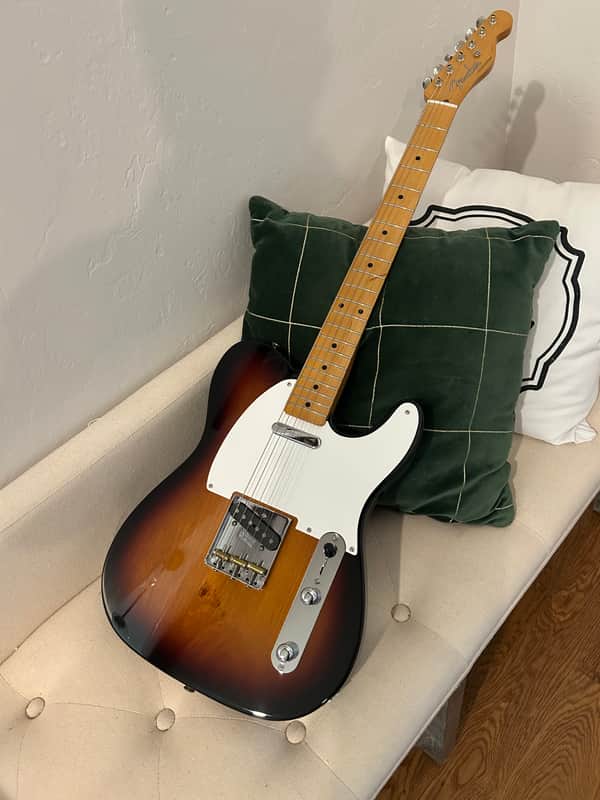 Fender Vintera '50s Telecaster with Maple Fretboard 2019 - 2023 - 2-Color Sunburst