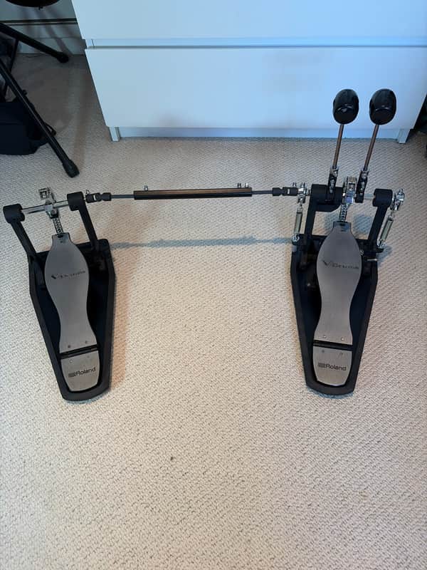 Roland RDH-102 Noise Eater Double Pedal image 1
