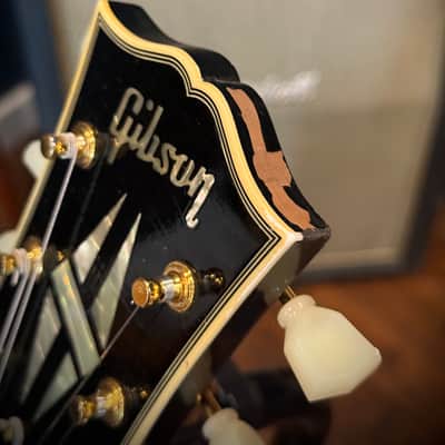 Gibson Custom Shop Murphy Lab 1957 Les Paul Custom Reissue 3-Pickup Bigsby Light Aged Electric Guitar 2023 - Ebony image 13