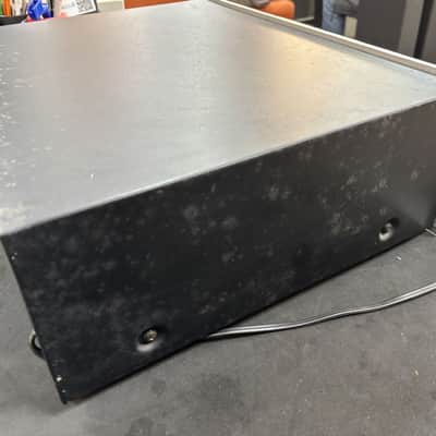 Pioneer SG-9800 12-band stereo graphic equaliser image 3
