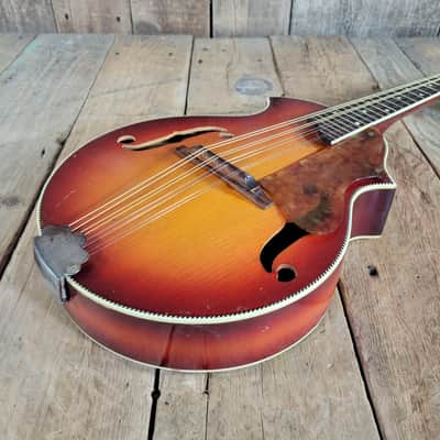 Kay 2 Point Venetian Style Mandolin 1950s with Original Case - Sunburst image 8
