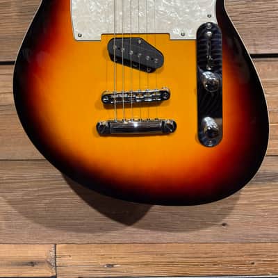 Reverend Buckshot w/Rosewood Neck - 3-Tone Burst image 1