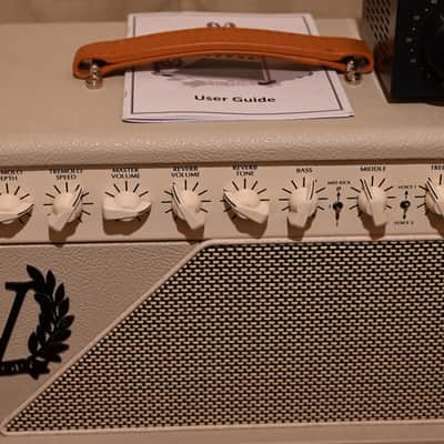 Victory Amps V140 The Super Duchess MKII 96-Watt Guitar Amp Head and Matching 2x12 Cabinet 2025 - Present - Cream image 7
