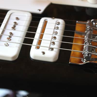 FENDER "Jack White Signature Triplecaster" HARDCASE, A JEWEL!! image 17