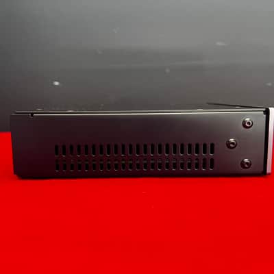 Universal Audio UAD-2 Satellite Thunderbolt 3 OCTO Core image 5