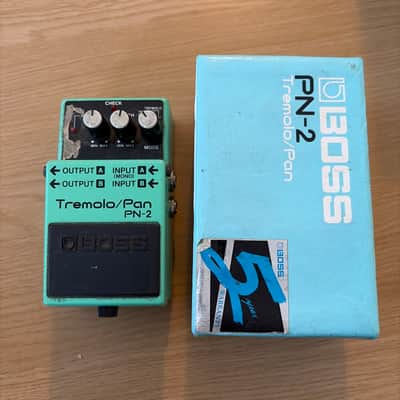 Boss PN-2 Tremolo/Pan | Reverb UK