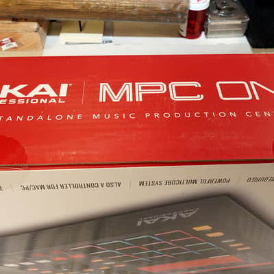 Akai MPC One Standalone MIDI Sequencer Retro Edition 2021 - Present - Grey image 4