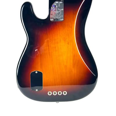Fender American Deluxe Precision Bass 2011 - 3-Color Sunburst image 3