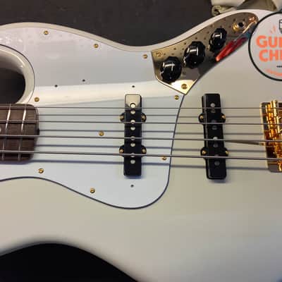 2025 Fender Japan Traditional '60s Jazz Bass – White Pearl w/ Matching Headstock, Gold Hardware (MIJ) image 11