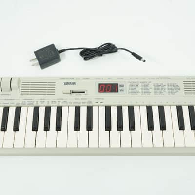 [SALE Ends Dec 23] YAMAHA CBX-K1XG 37 MINI MIDI SOUND KEYBOARD Sound Module Build-in Speaker image 1